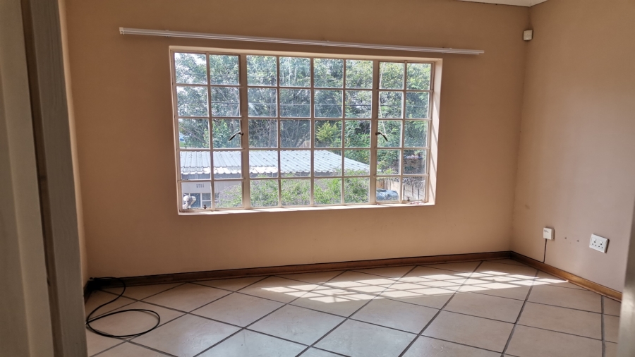 2 Bedroom Property for Sale in Potchefstroom North West
